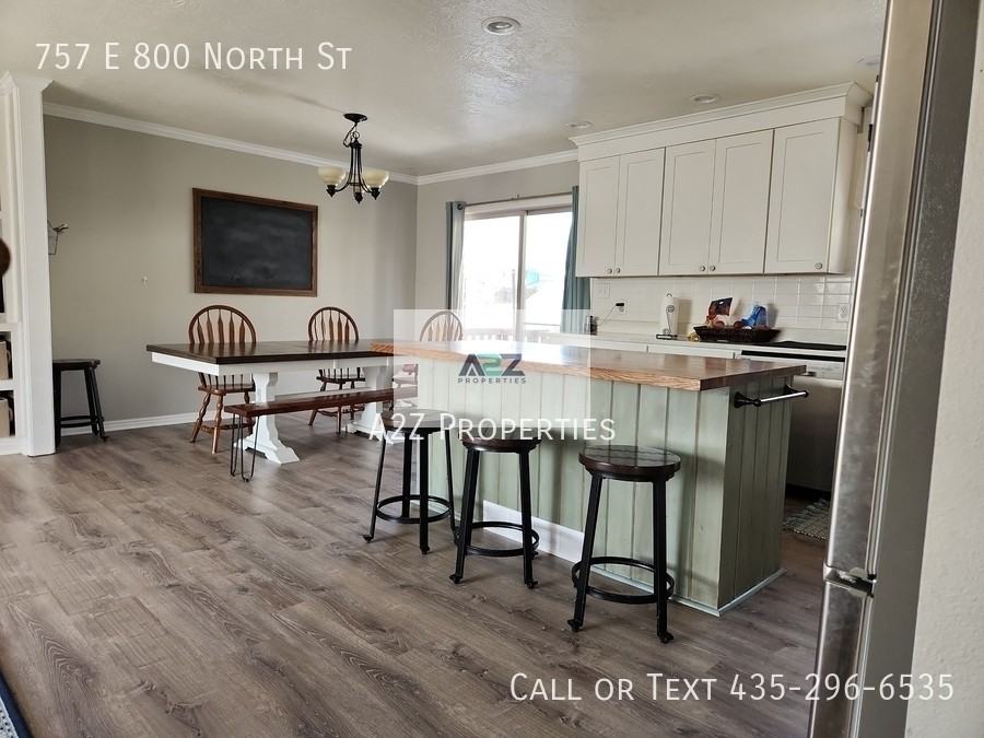 800 NORTH & - Photo 3 of 50