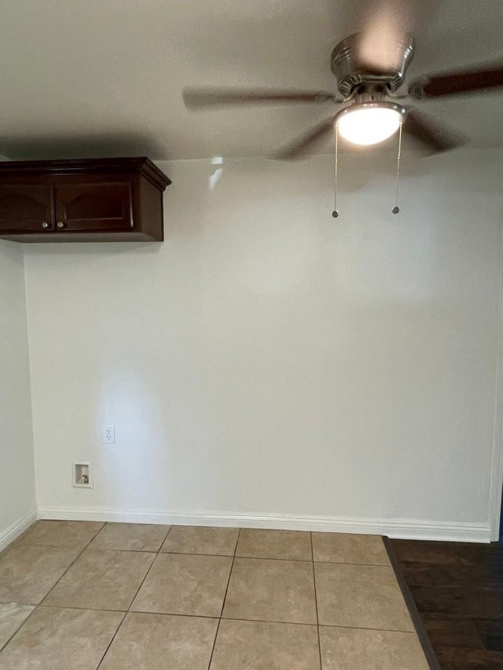 835 E Nocta St - Photo 7 of 14