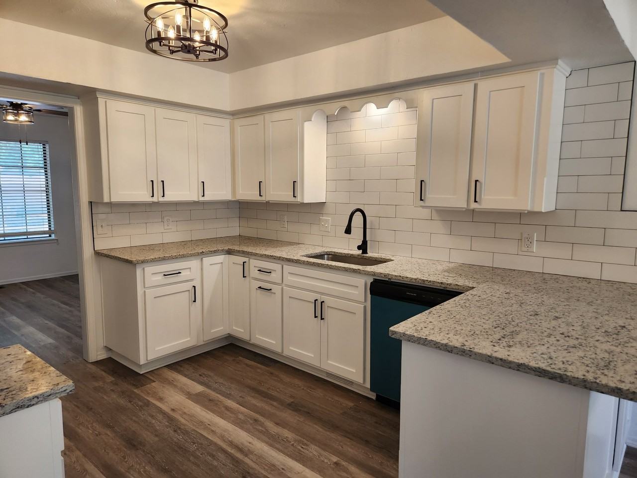2301 Bent Trail Rd - Photo 2 of 19