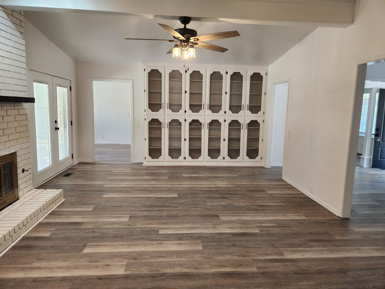 2301 Bent Trail Rd - Photo 4 of 19