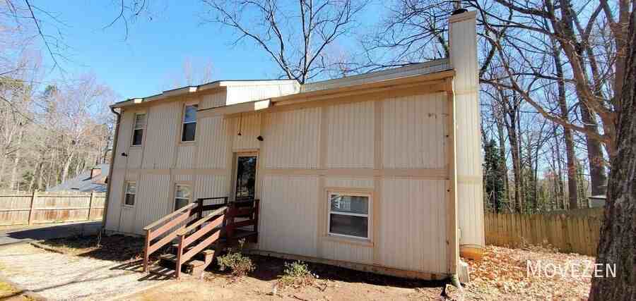 4011 Ebert Rd - Photo 2 of 35