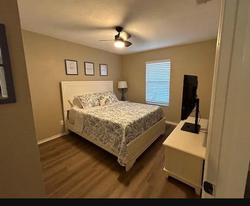 3411 Needle Palm Dr - Photo 2 of 8