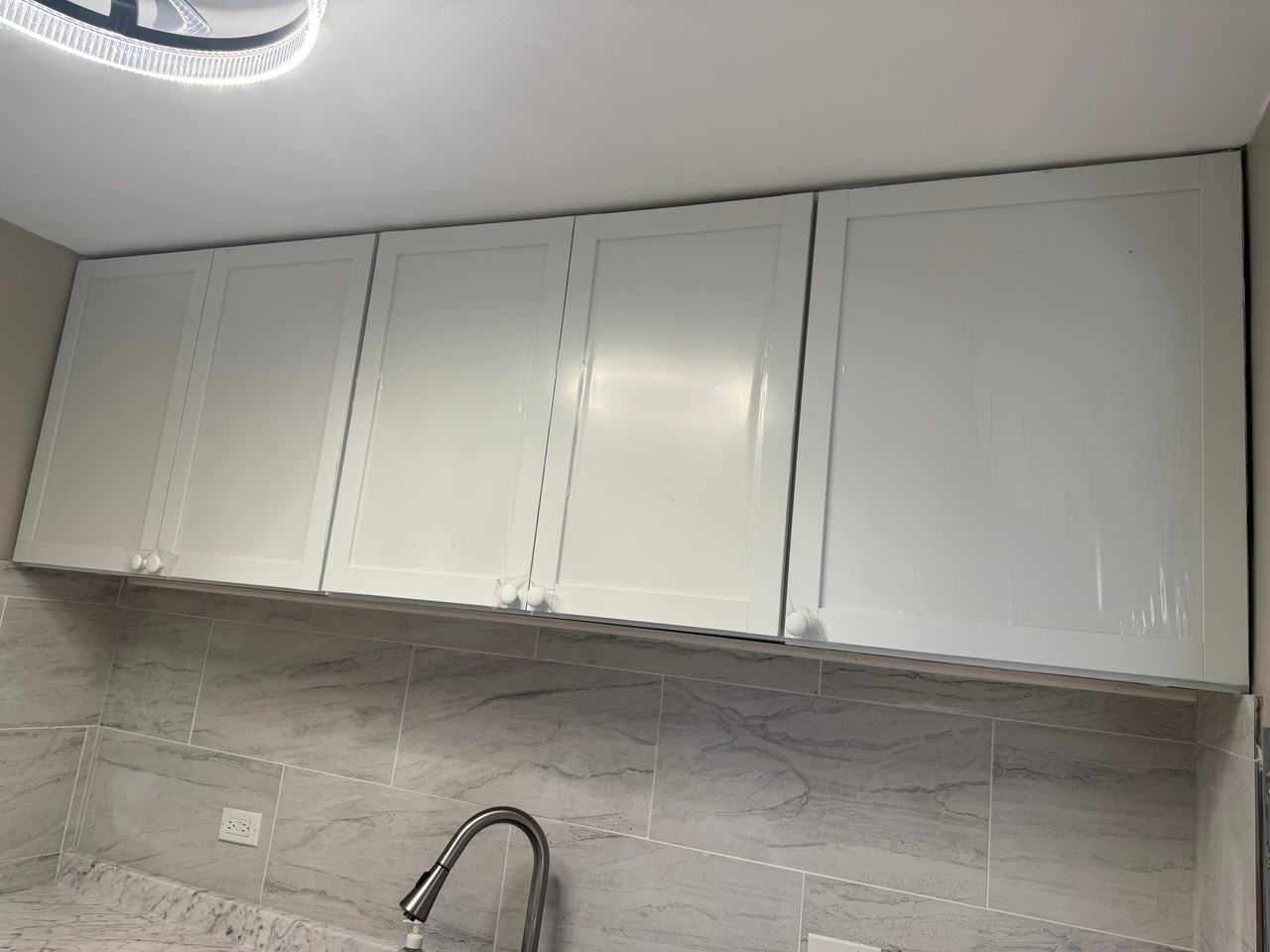252 Shorewood Dr - Photo 2 of 10