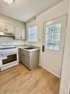 812 S Alston Ave #812B - Photo 3 of 9