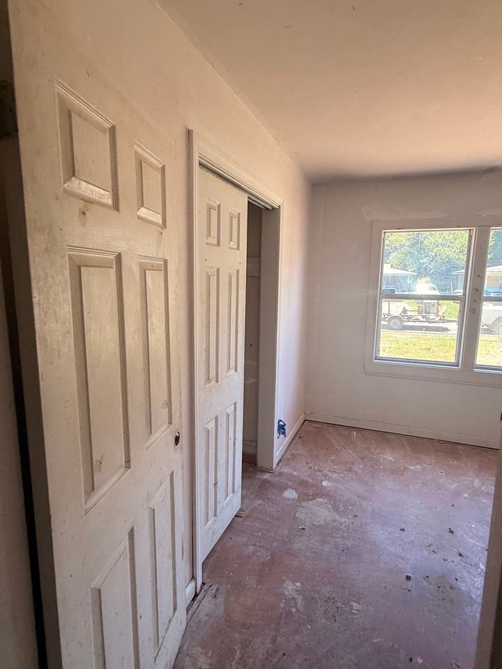 713 Raines Dr - Photo 7 of 14