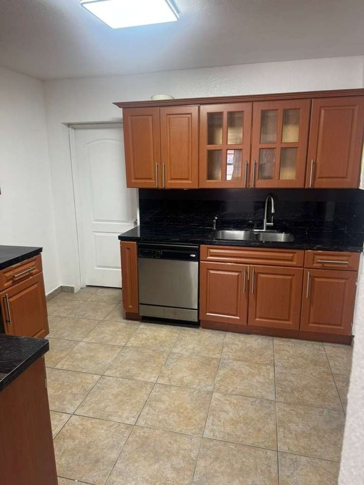 35 Weststreet #1 - Photo 2 of 15