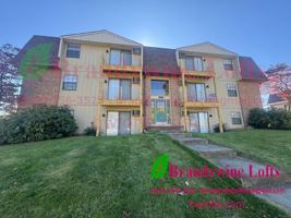 featured image of 587 Bailey Dr #14