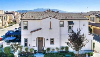 featured image of 44082 Calle Luz
