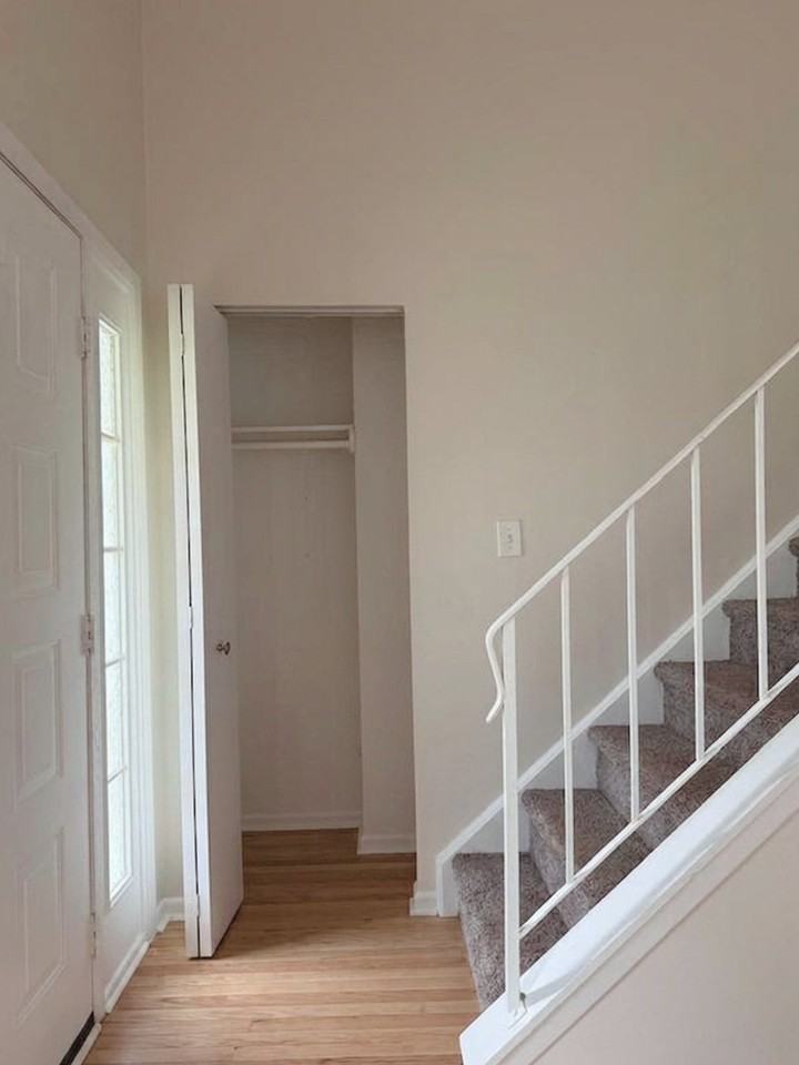 314 Wisteria Dr - Photo 7 of 19