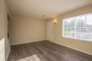 featured image of 224 Pepper Tree Ln
