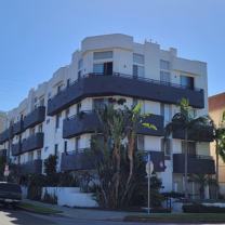 100 S Hayworth Ave #103 - Photo 1 of 1