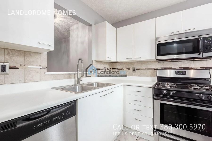 199 Macandrews Way #1 - Photo 6 of 28