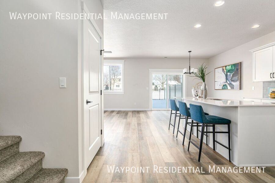 2094 S Defio Pl - Photo 6 of 45