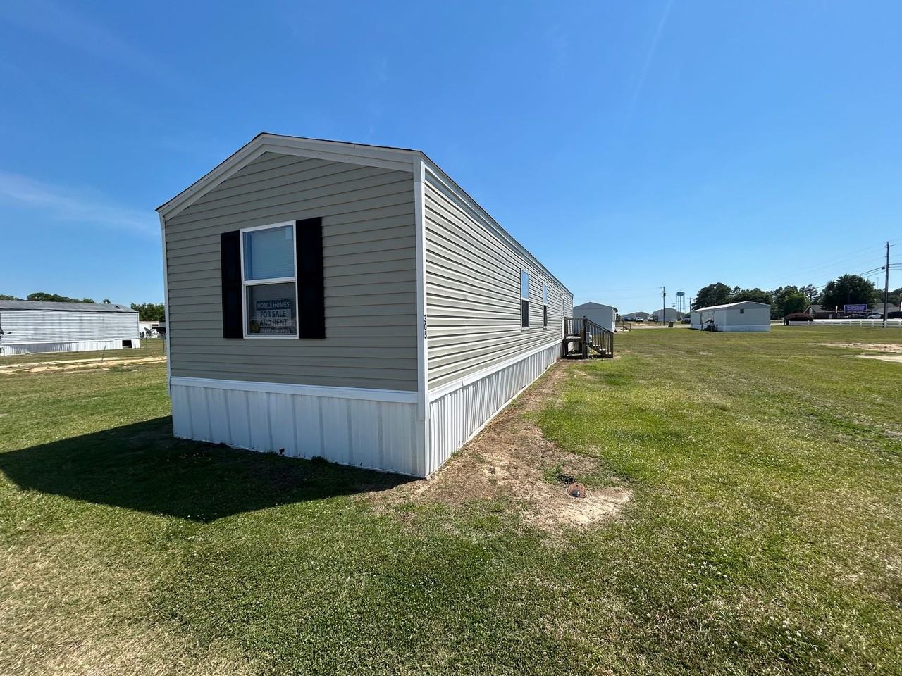 305 Walker Ct - Photo 3 of 11