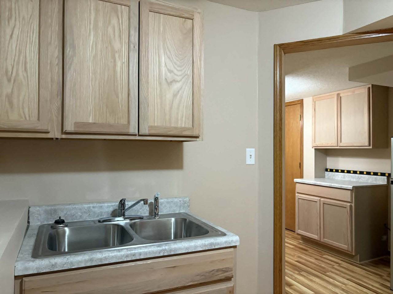 15403 Aurora Ave #1 - Photo 4 of 17
