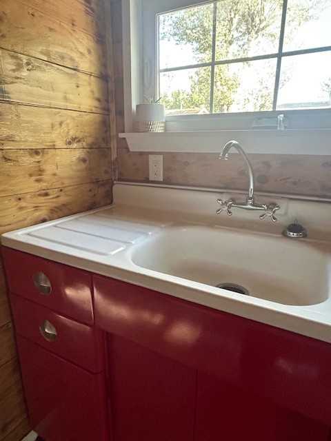 310 Jovian Dr #B - Photo 5 of 9