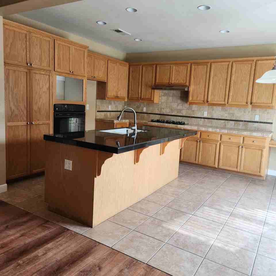 431 Morena Dr #NA - Photo 5 of 14