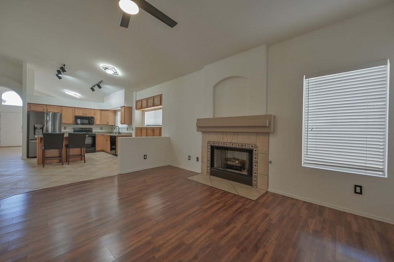 114 W Freddie Canyon Way #NA - Photo 5 of 31