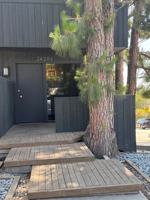 featured image of 2428 Beverley Ave #A
