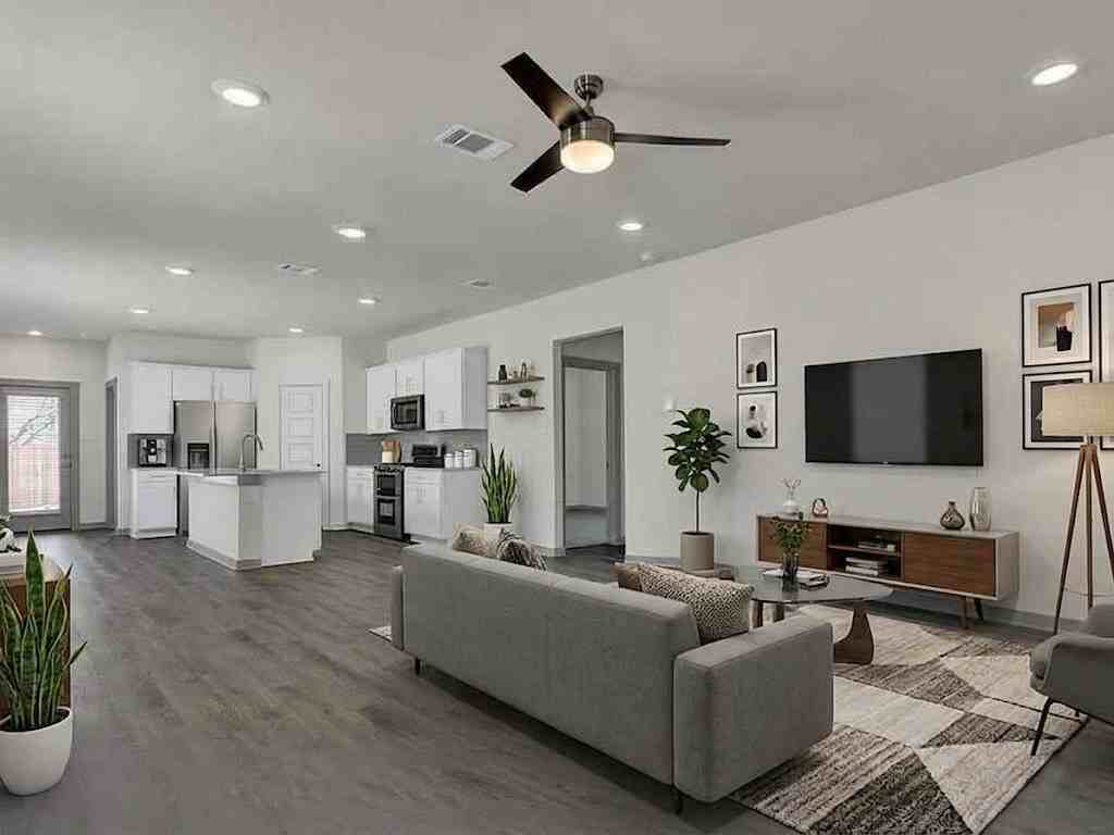 224 Millbrook Blvd #NA - Photo 5 of 17