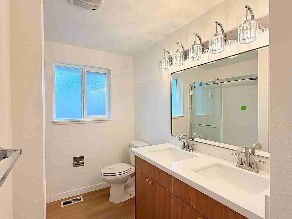 7539 Tacoma Ave S #NA - Photo 2 of 15