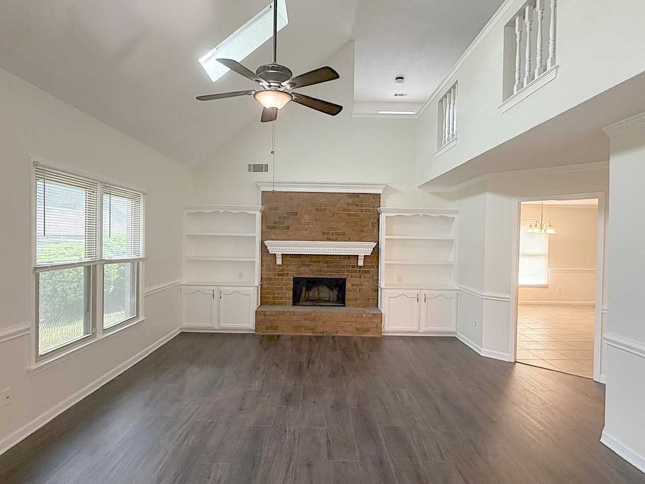 7472 Hedgington Dr #1 - Photo 5 of 20