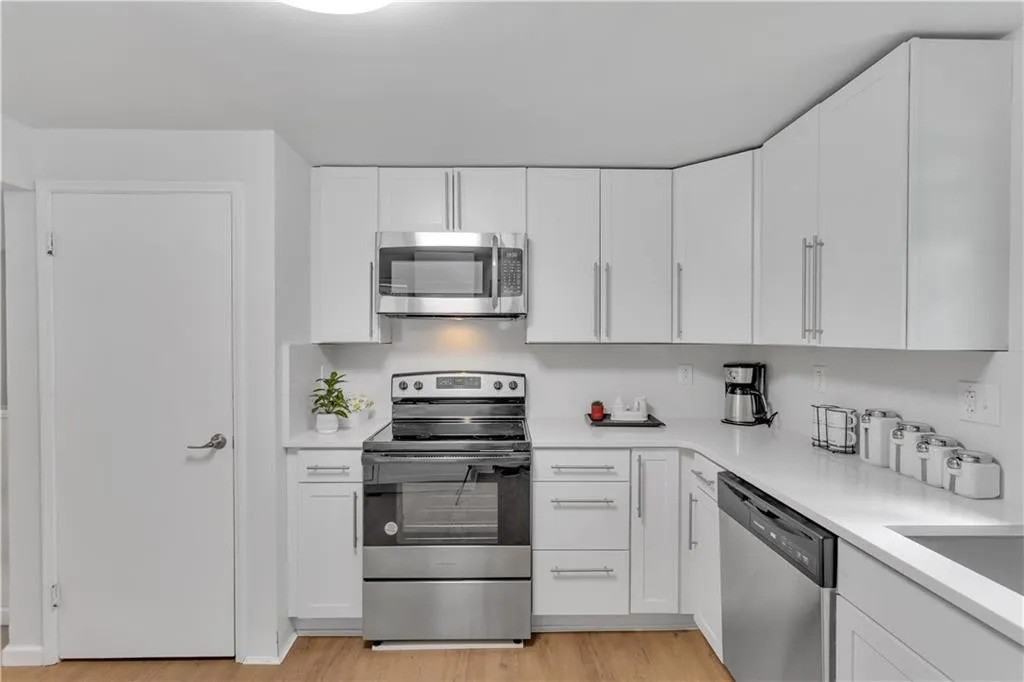 9830 Don Dr #NA - Photo 2 of 14