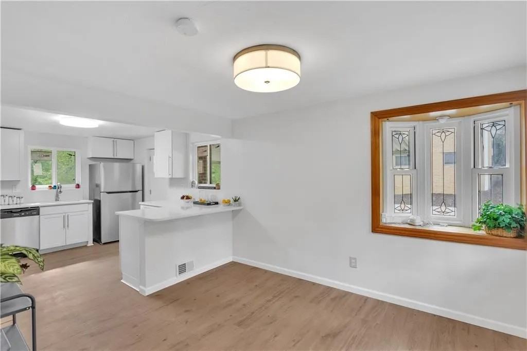 9830 Don Dr #NA - Photo 7 of 14