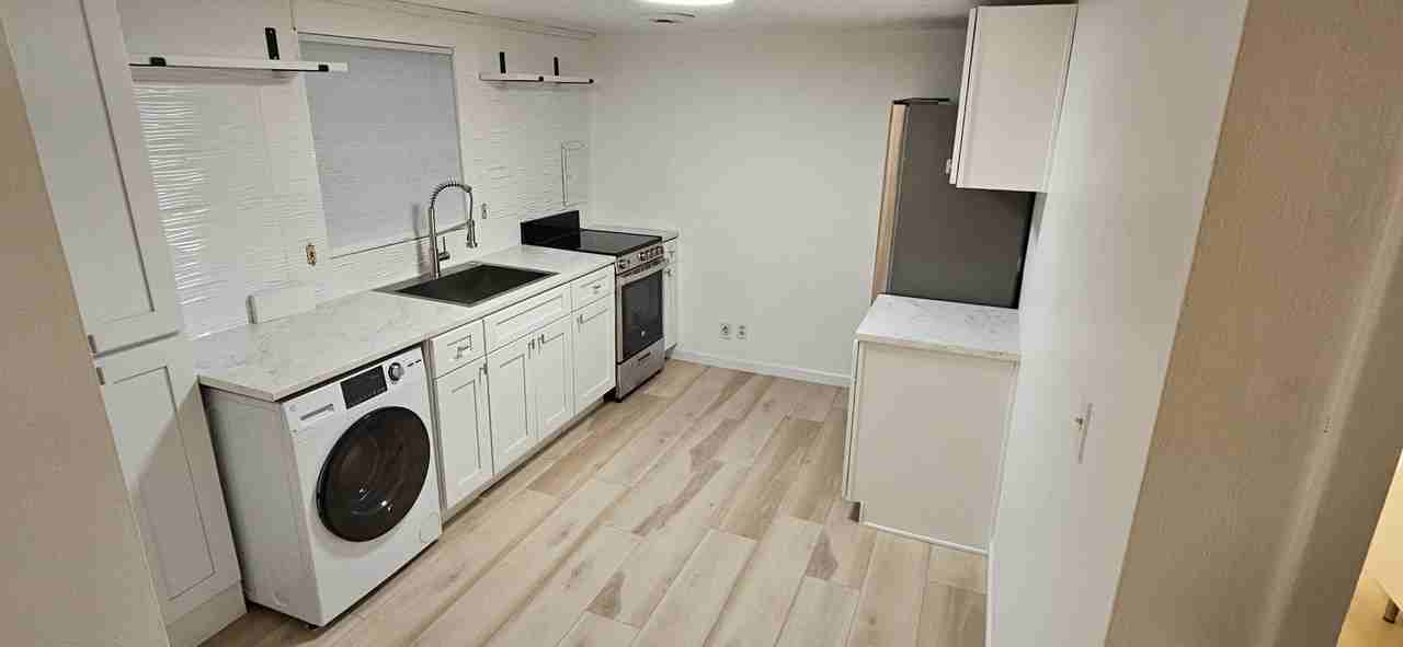 312 S Lincoln Ave - Photo 3 of 10