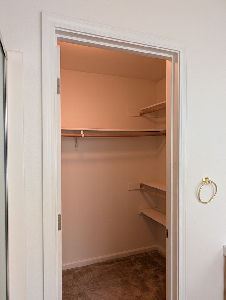 3228 Inverness St #NA - Photo 5 of 7
