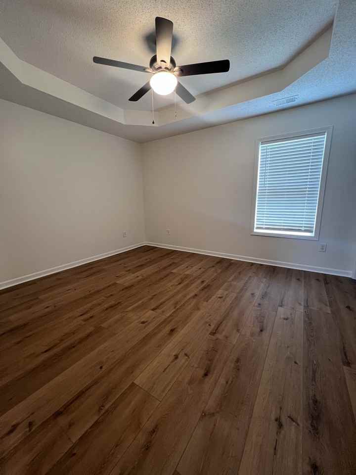 49 Burlington Rd Ne #NA - Photo 3 of 12
