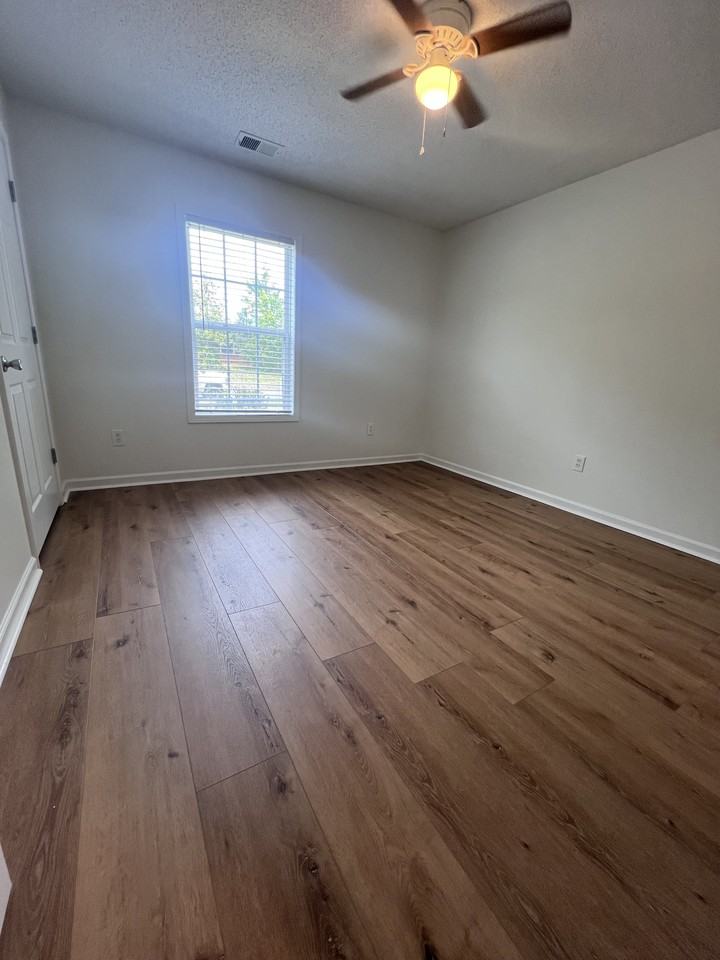 49 Burlington Rd Ne #NA - Photo 5 of 12