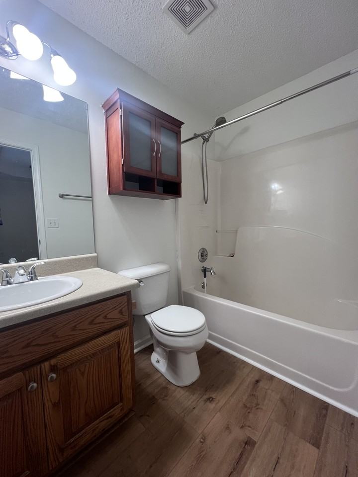 49 Burlington Rd Ne #NA - Photo 6 of 12