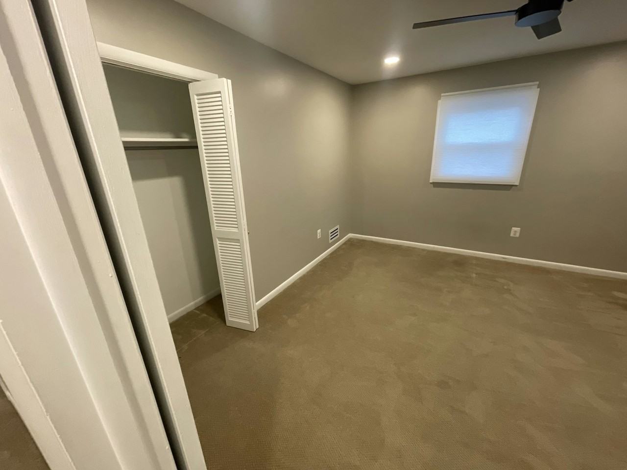8621 Woodward Ave - Photo 3 of 23