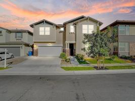 featured image of 1646 S Macias Pl