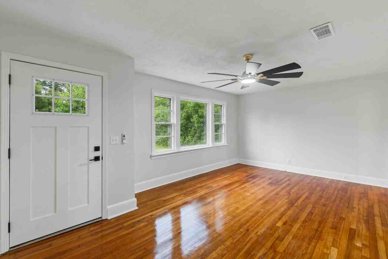921 Duane Avenue - Photo 2 of 12