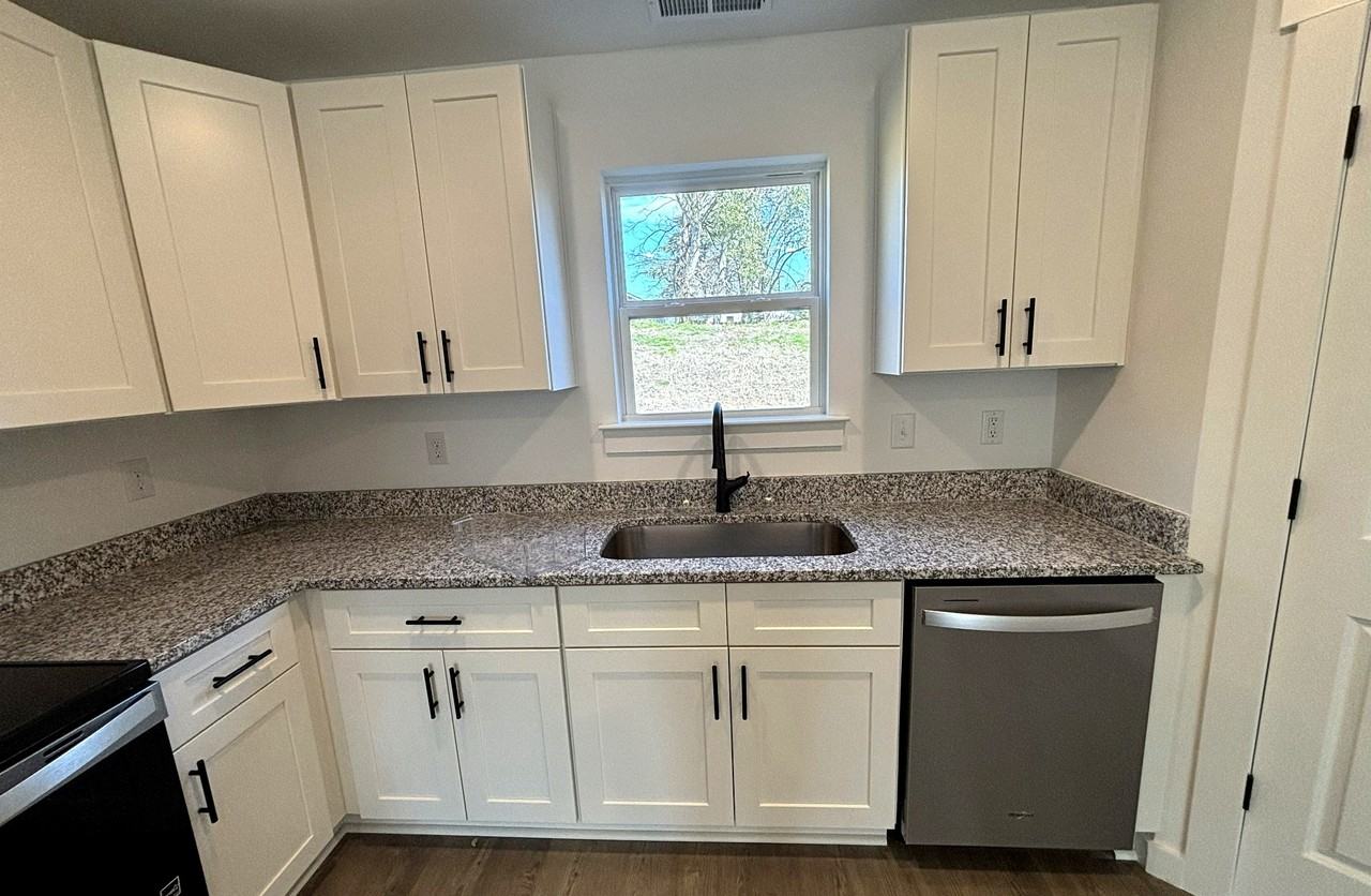 12 Catawba Ave - Photo 6 of 18