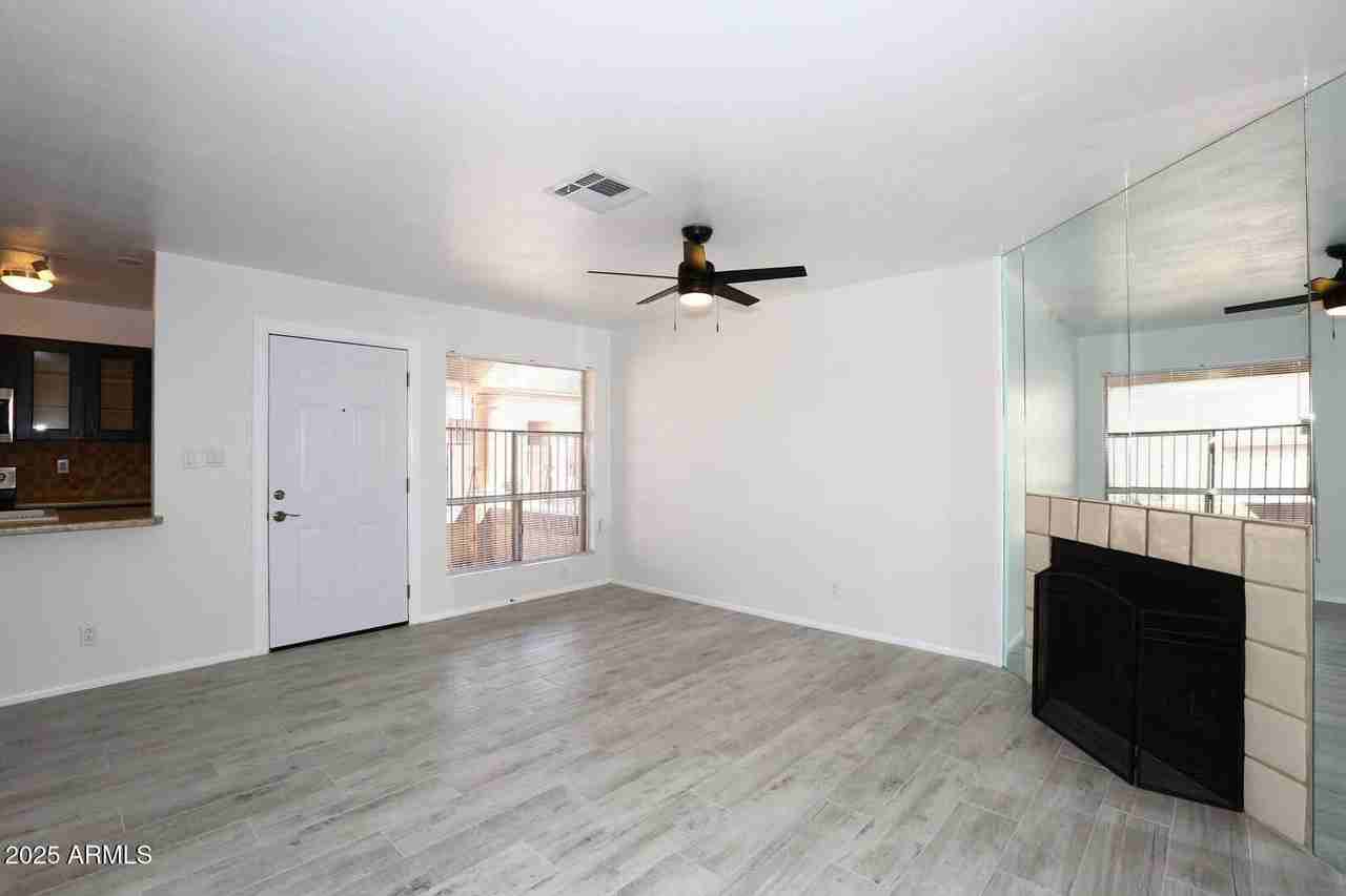 93 N Cooper Rd #32 - Photo 3 of 36