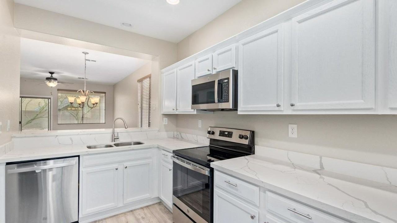 3727 W Memorial Dr - Photo 2 of 29