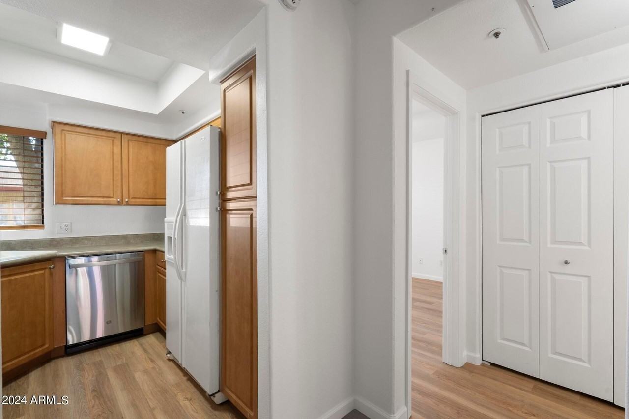 7008 E Gold Dust Ave #103 - Photo 7 of 14
