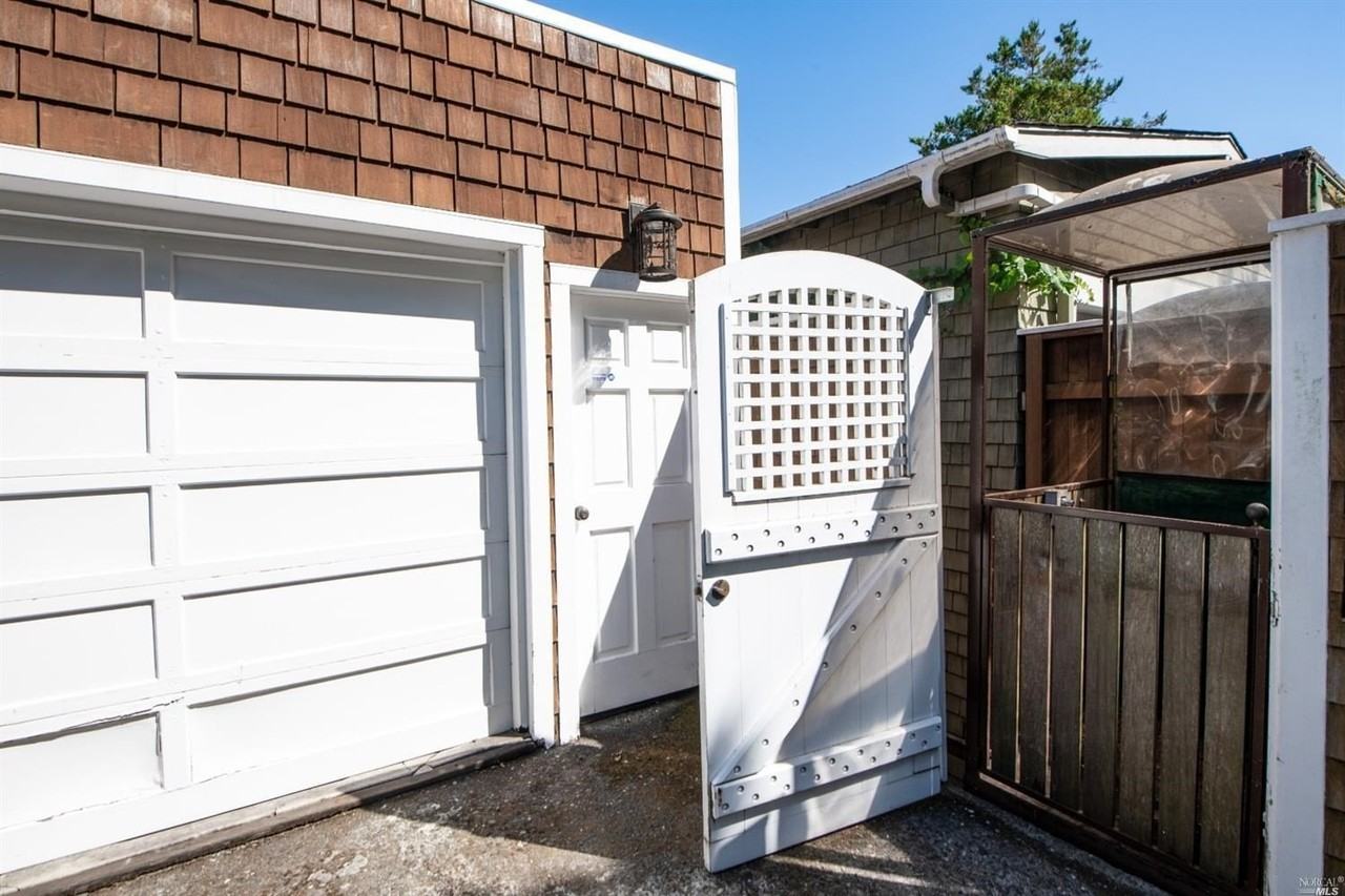 166 Bella Vista Ave - Photo 2 of 26