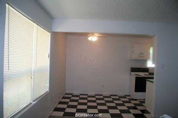 314 S Haswell Dr #B - Photo 3 of 8