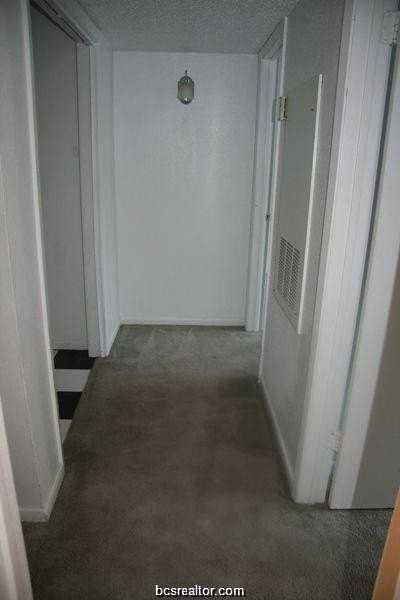 314 S Haswell Dr #B - Photo 4 of 8