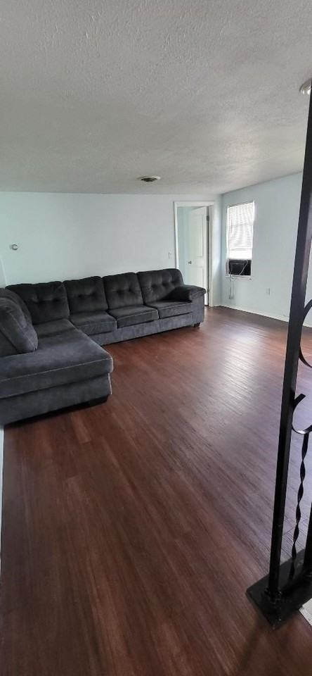 15 Corrigan St #15D - Photo 3 of 6