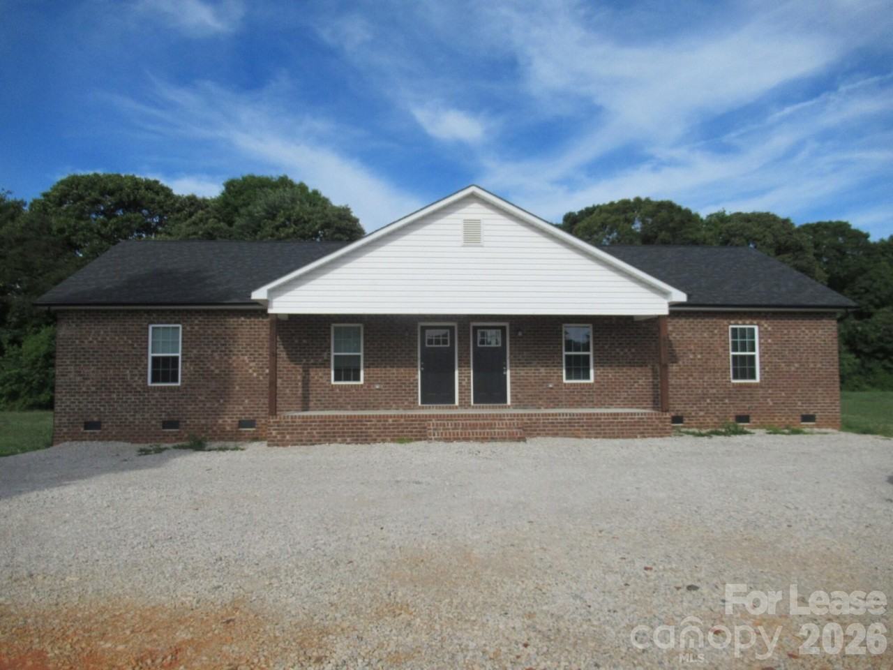 403 Northbrook Iii School Rd - Photo 3 of 19