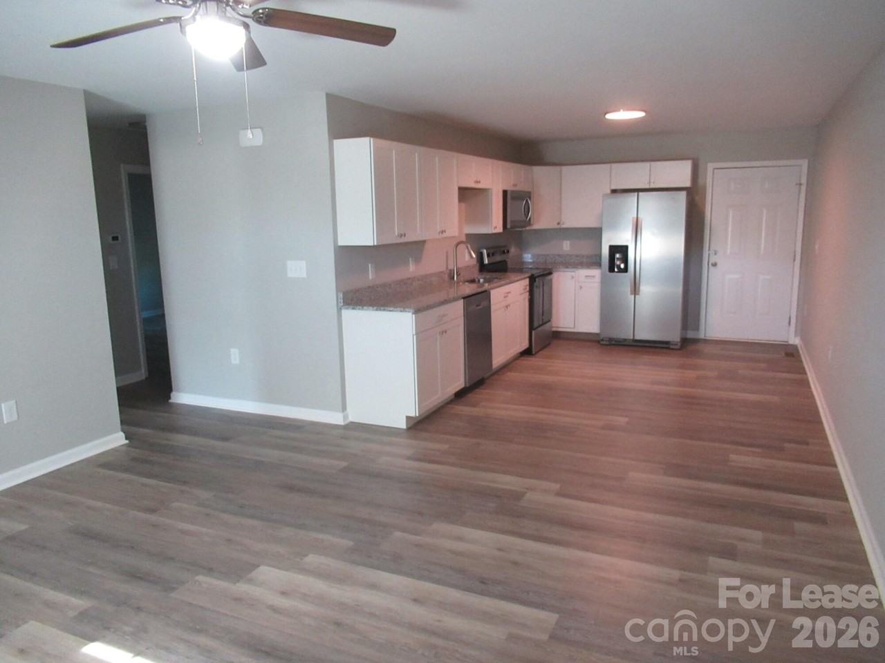 403 Northbrook Iii School Rd - Photo 4 of 19