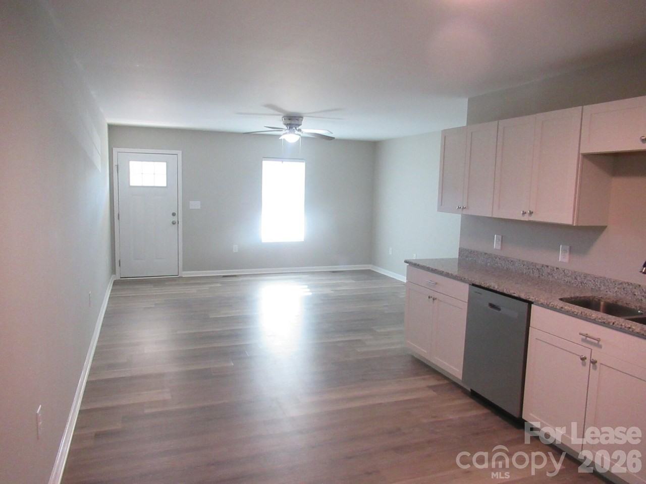 403 Northbrook Iii School Rd - Photo 5 of 19