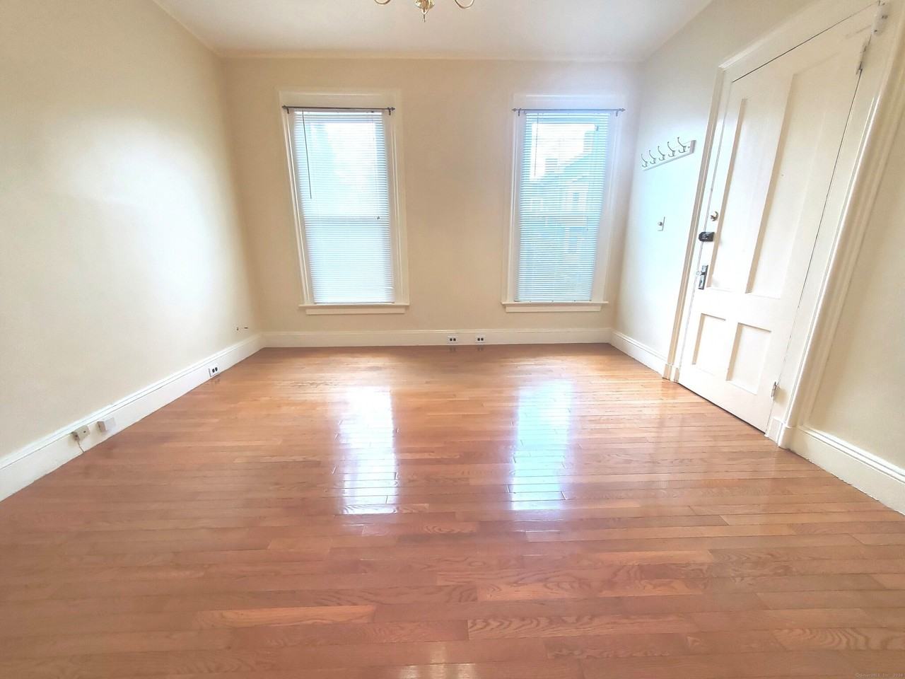 85 Clark St #1 - Photo 5 of 7