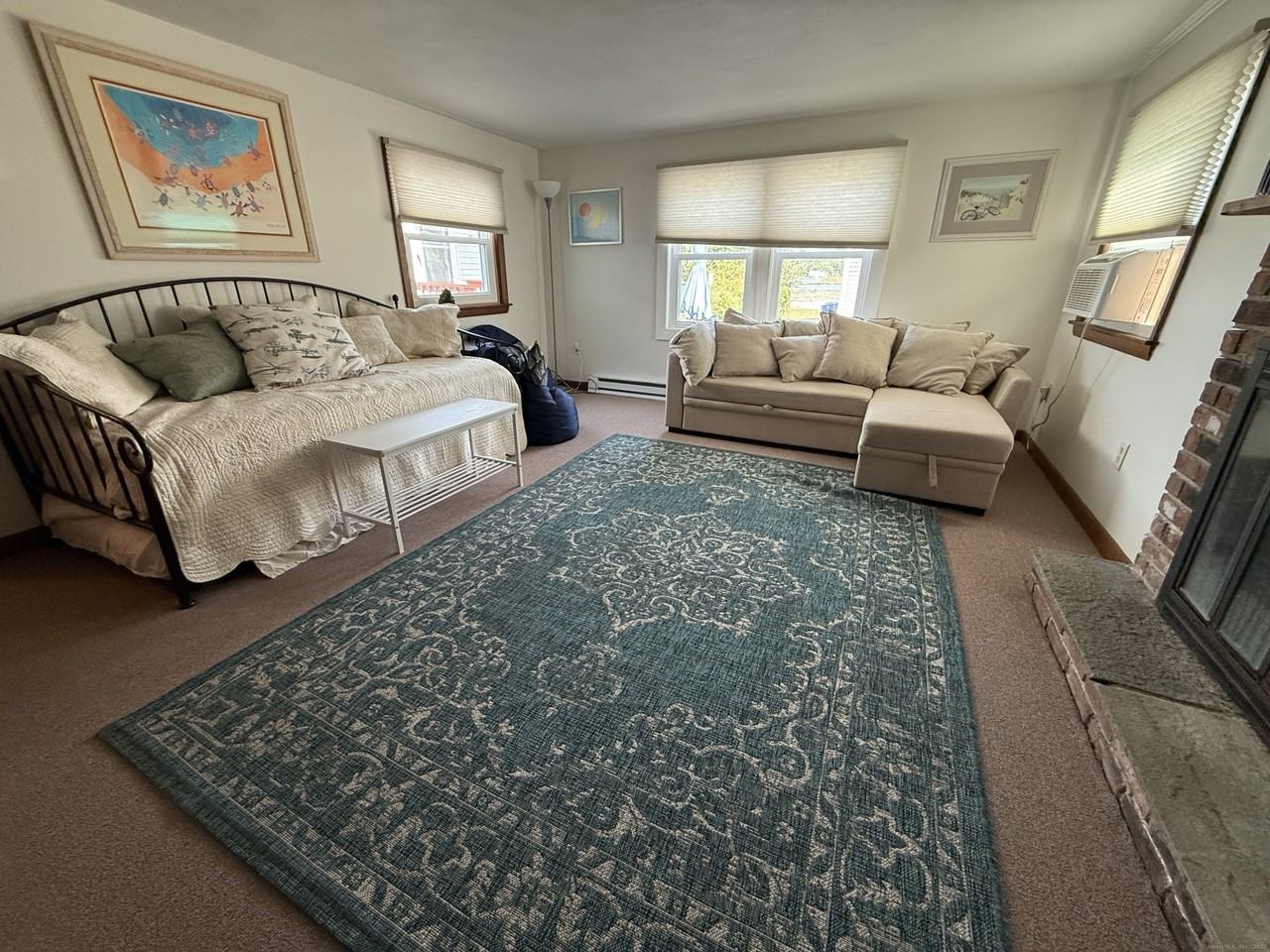 2 Reed Ave - Photo 6 of 14