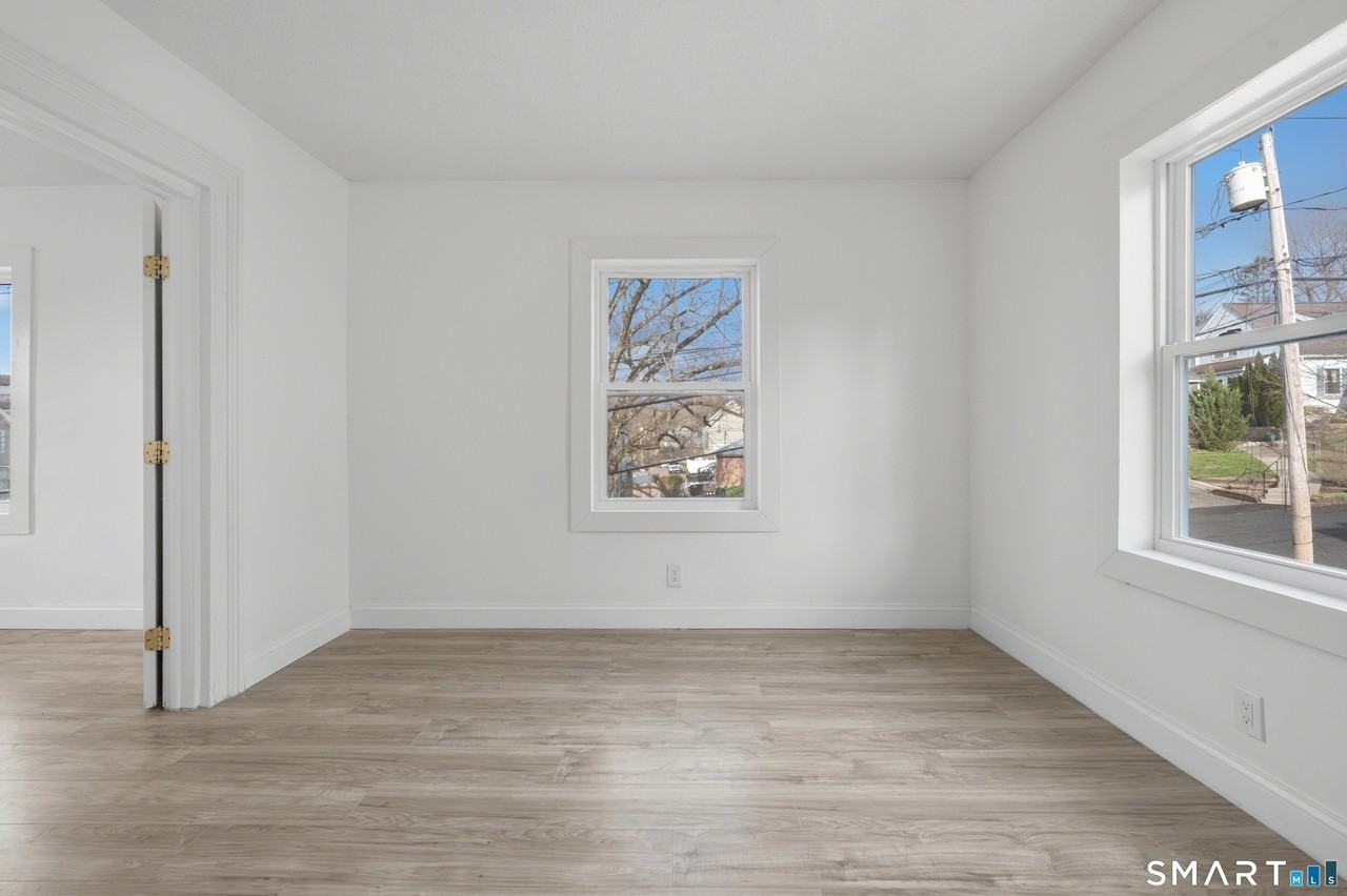 23 Dunn Ave #2 - Photo 7 of 10